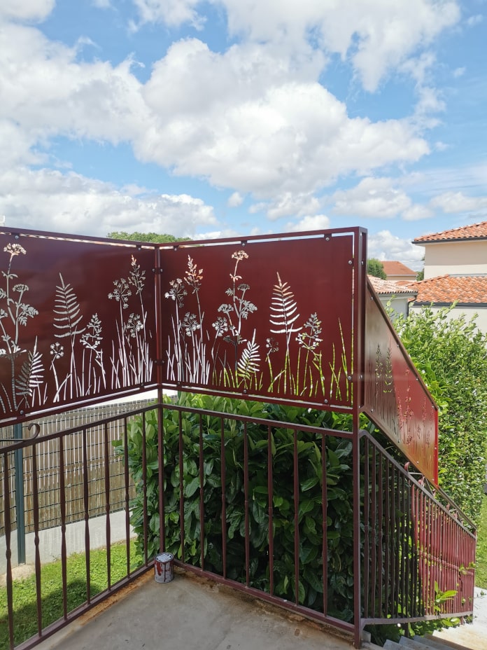 Rehausse de garde-corps sur mesure